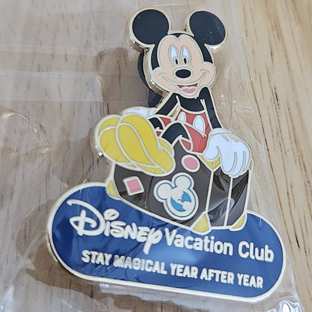 Disney Vacation Club Mickey with Luggage Collectible Pin DVC - NIP - Picture 2 of 3